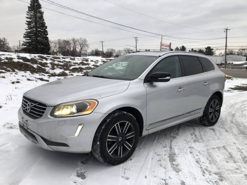 2017 Volvo XC60 T5 Dynamic