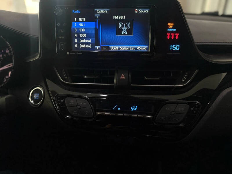 2018 Toyota C-HR XLE Premium