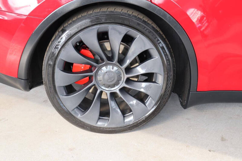 2023 Tesla Model Y Performance