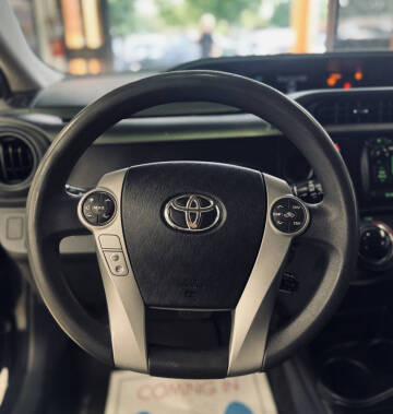 2014 Toyota Prius c Three