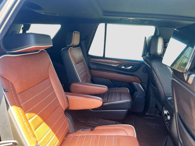 2023 GMC Yukon Denali Ultimate