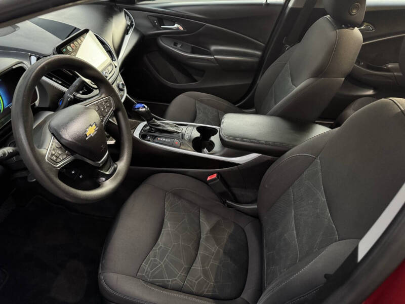 2018 Chevrolet Volt LT