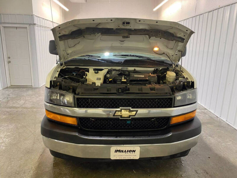 2017 Chevrolet Express 2500