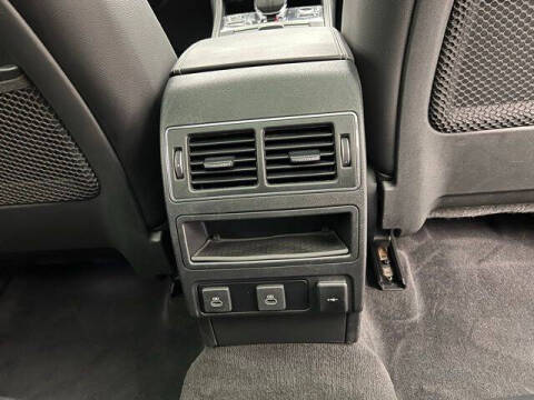 2024 Jaguar F-PACE P250 R-Dynamic S