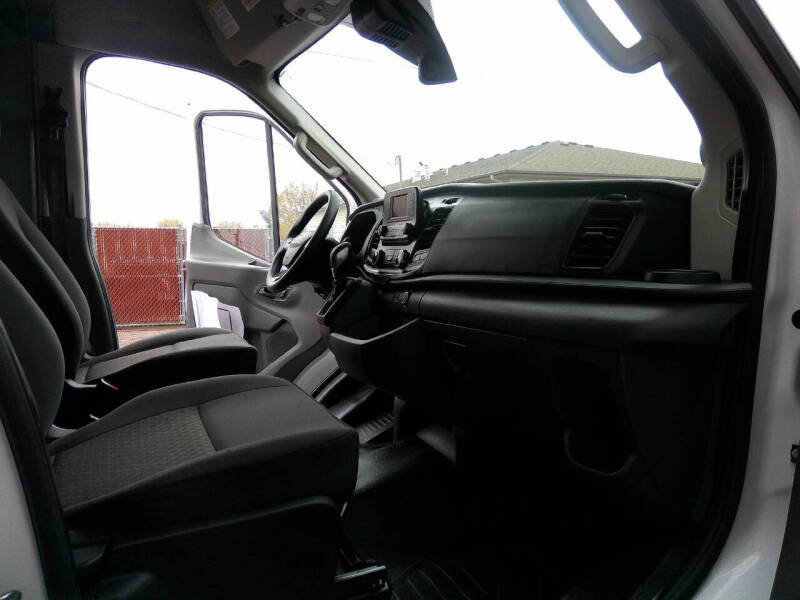 2021 Ford Transit 250