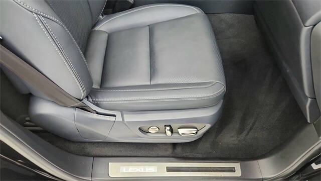 2024 Lexus LX 600 Luxury