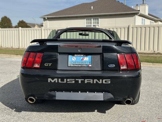 2003 Ford Mustang