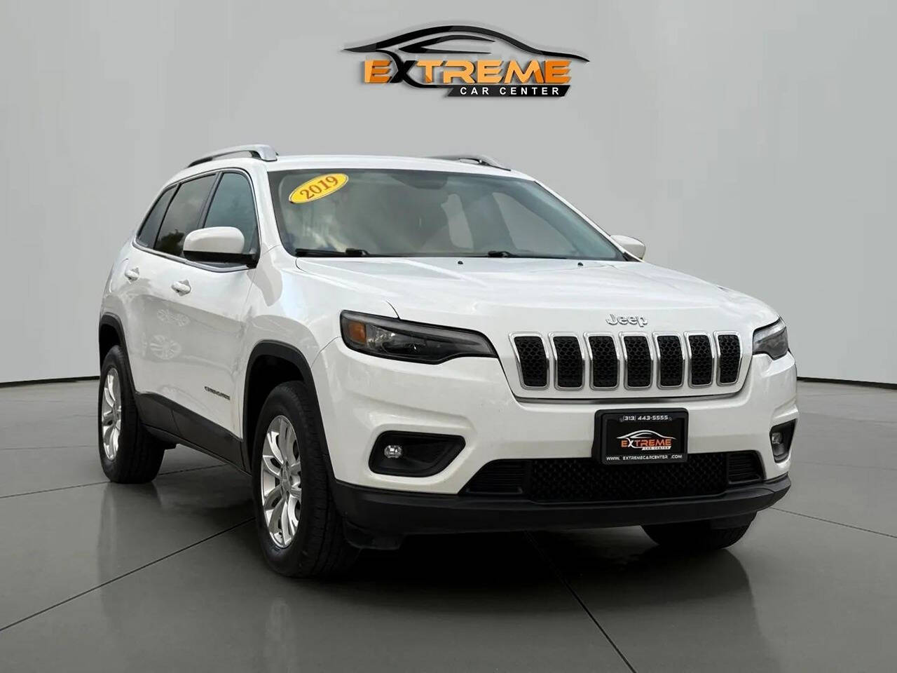 2019 Jeep Cherokee for sale at Extreme Car Center in Detroit, MI