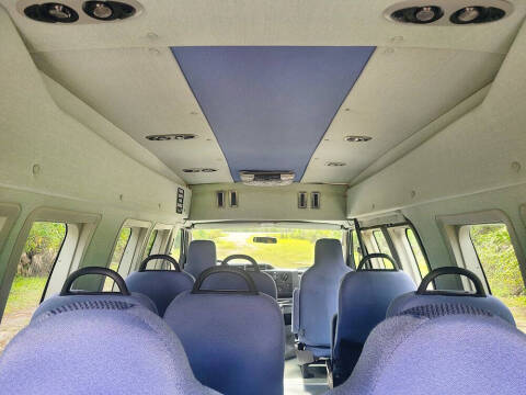 2009 Ford E-Series E-250 SD