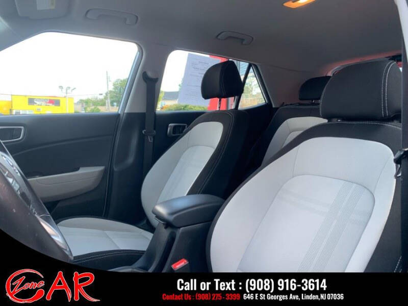 2021 Hyundai Venue SEL