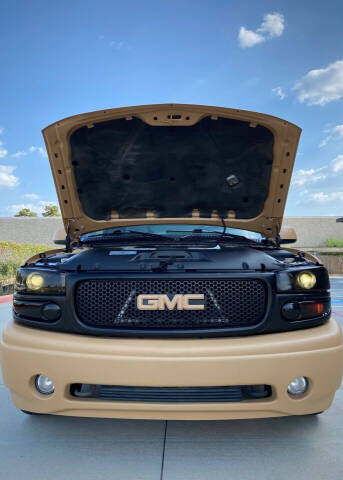 2001 GMC Yukon Denali