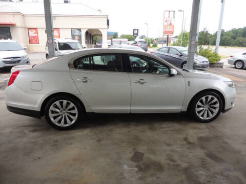 2014 Lincoln MKS