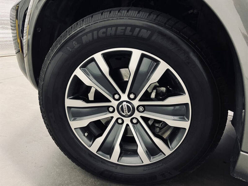 2017 Nissan Armada SL