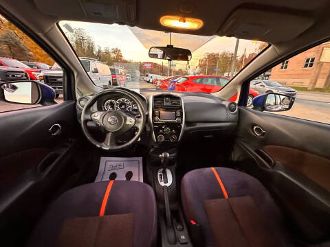 2015 Nissan Versa Note SR