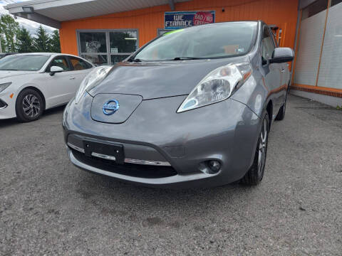 2015 Nissan LEAF SV