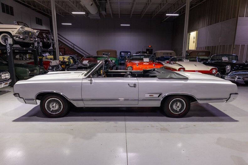 1965 Oldsmobile Cutlass
