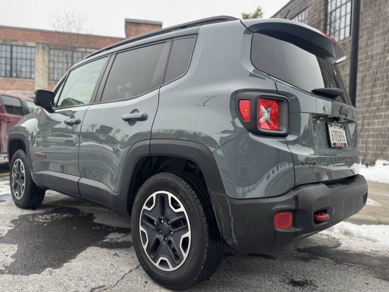 2016 Jeep Renegade Trailhawk