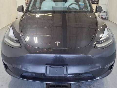2024 Tesla Model Y Long Range
