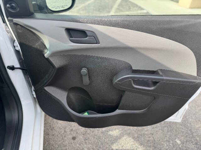 2019 Chevrolet Sonic LT Auto Fleet