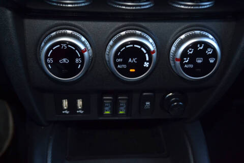 2025 Mitsubishi Outlander Sport LE