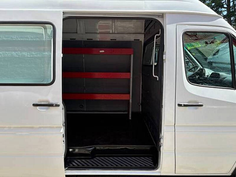 2005 Freightliner Sprinter 2500