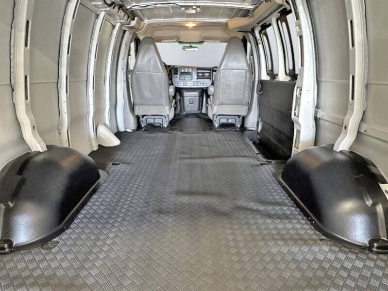 2019 Chevrolet Express 2500