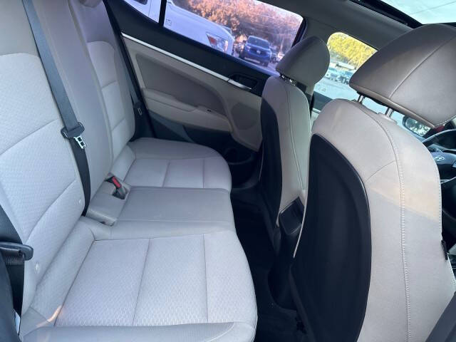 2020 Hyundai Elantra