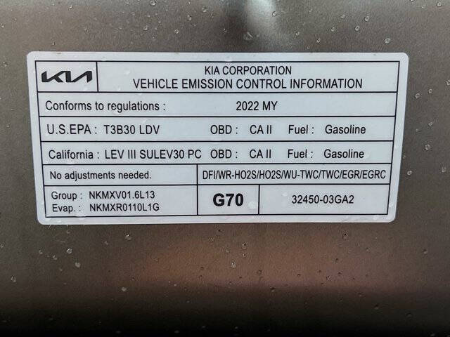 2022 Kia Niro LX