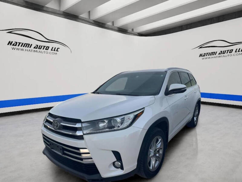 2017 Toyota Highlander Limited's photo
