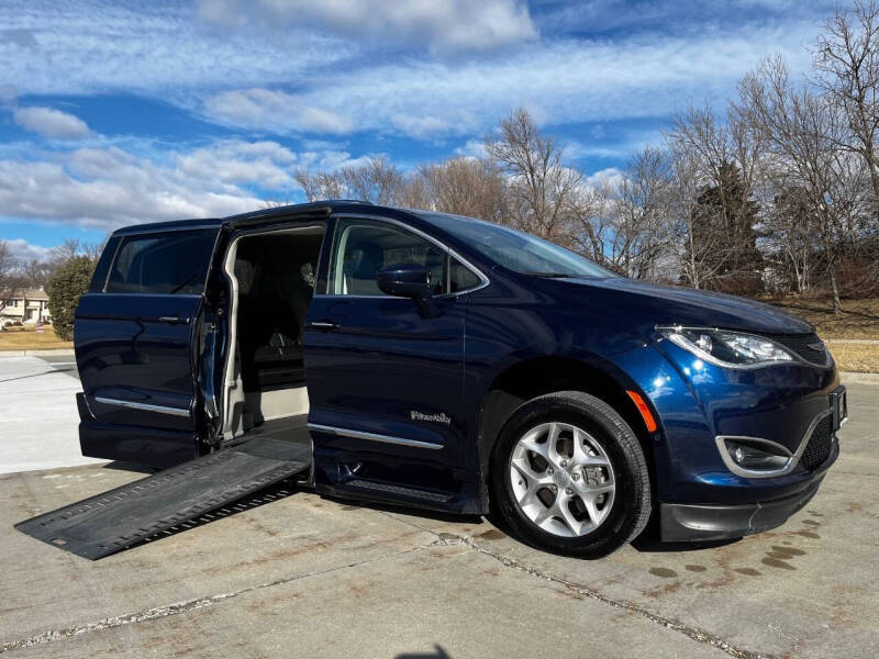 2019 Chrysler Pacifica Touring L Plus