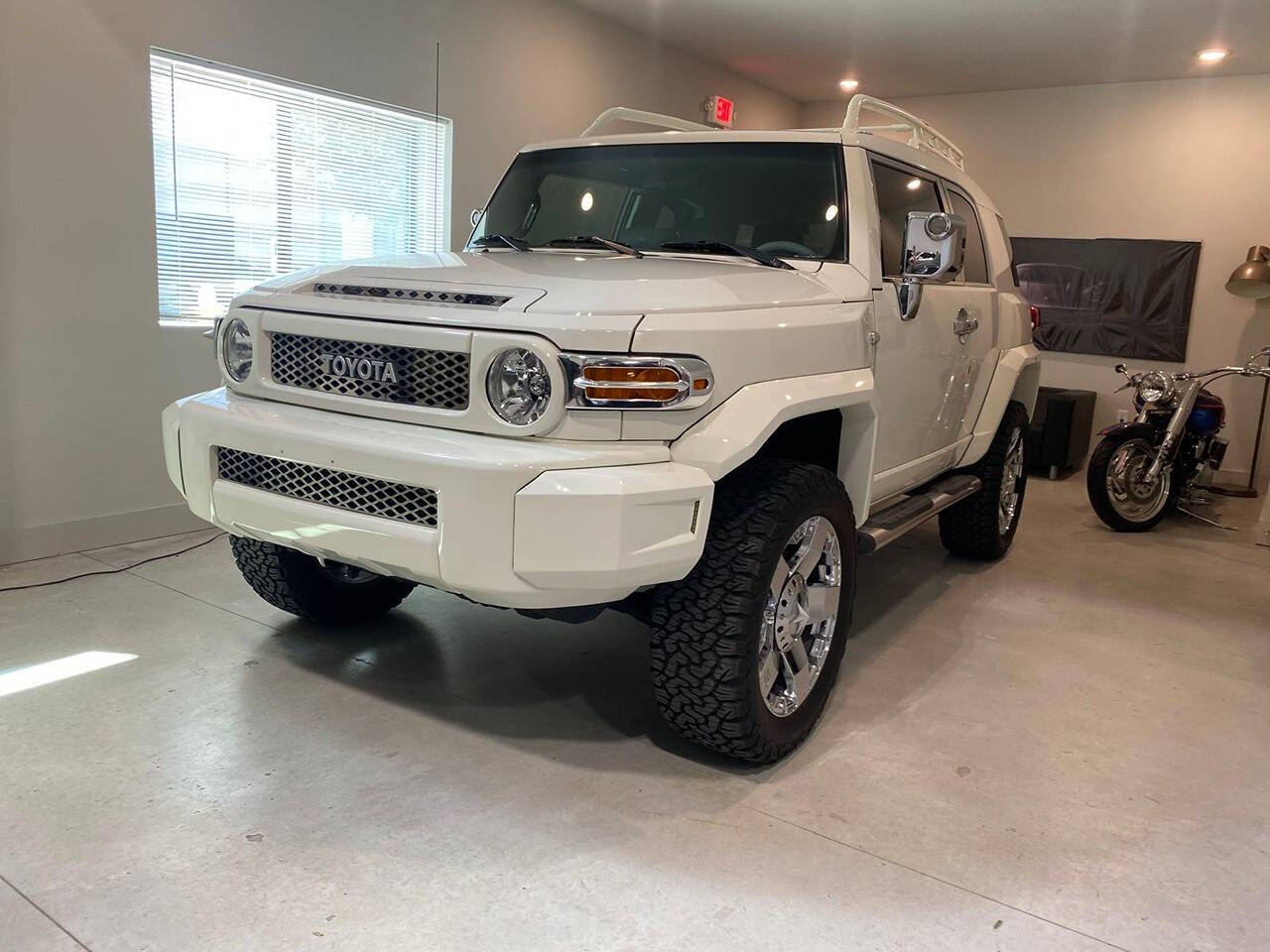 2012 Toyota FJ Cruiser for sale at 4.0 Motorsports in Austin, TX