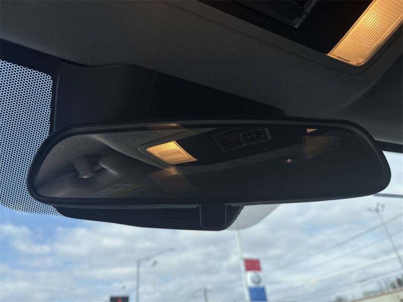 2025 Mitsubishi Eclipse Cross LE