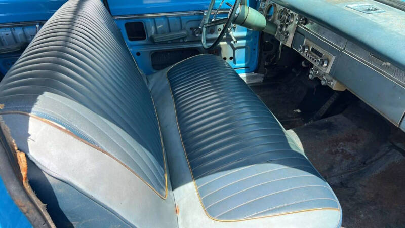 1963 Plymouth Valiant