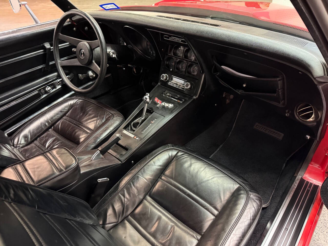 1977 Chevrolet Corvette 23
