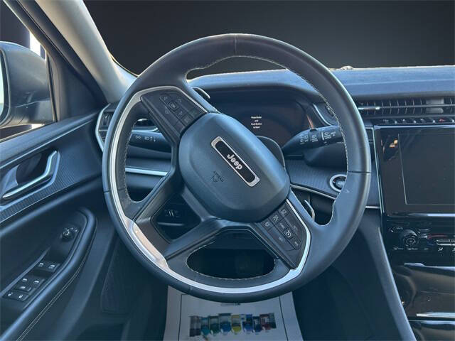 2023 Jeep Grand Cherokee L Laredo