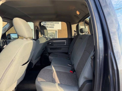 2017 RAM 1500 Big Horn