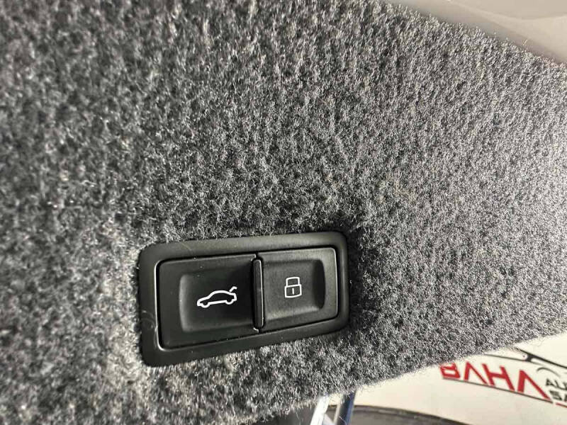 2019 Lamborghini Urus