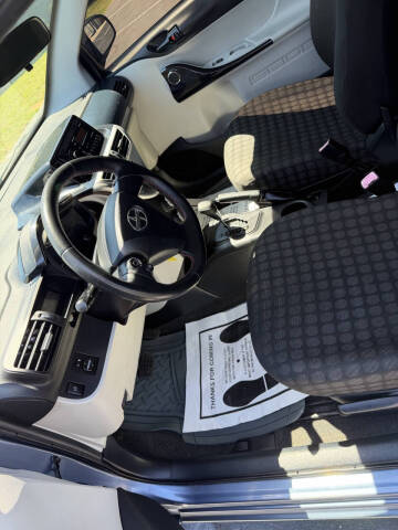2013 Scion iQ