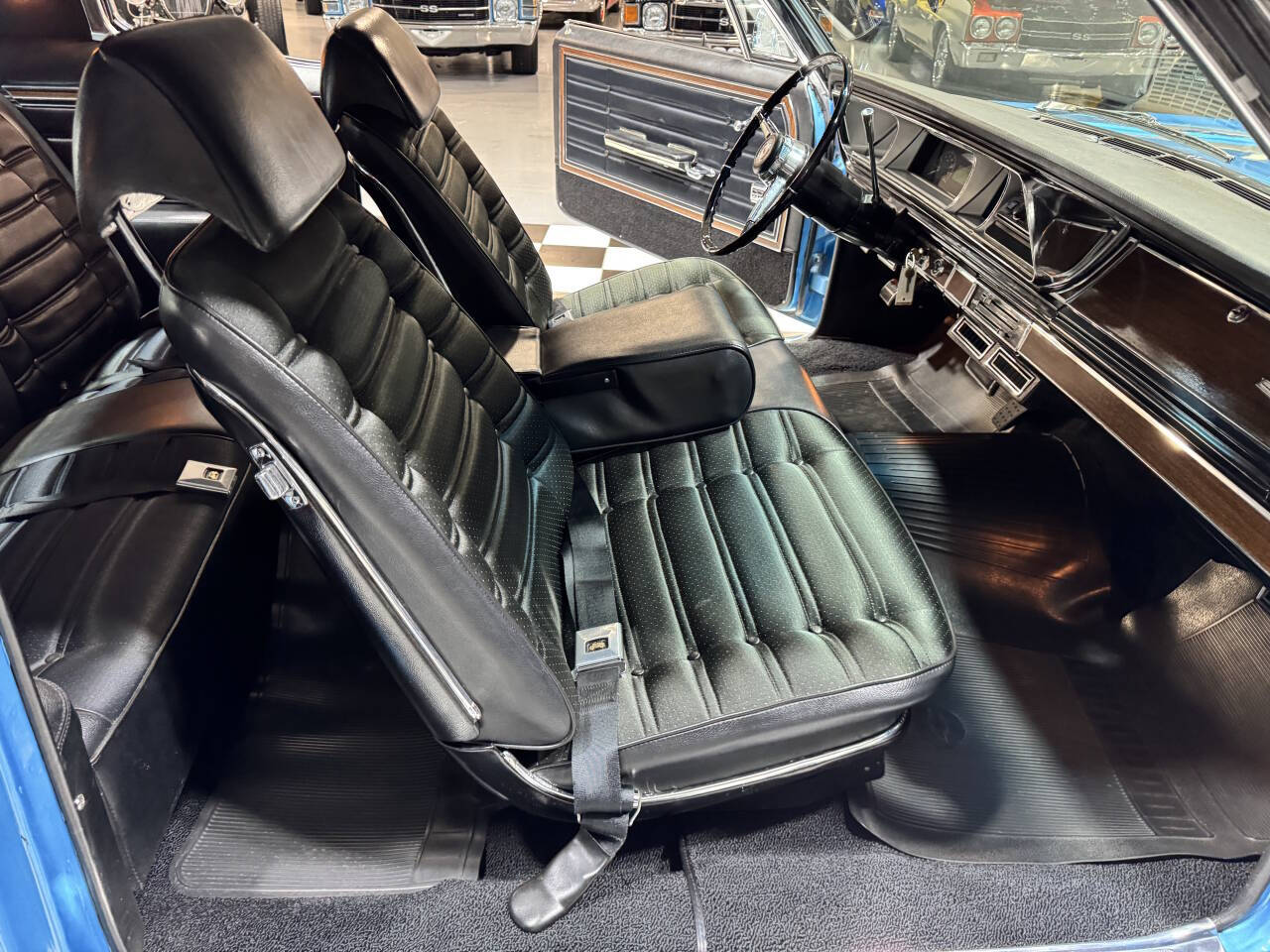 1966 Chevrolet Caprice 4
