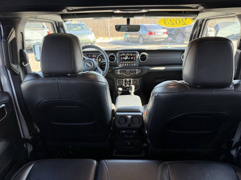 2023 Jeep Wrangler Sahara 4xe