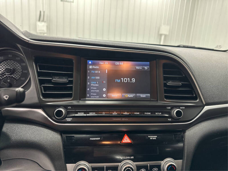 2020 Hyundai Elantra