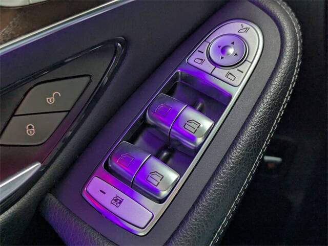 2020 Mercedes-Benz GLC GLC 300