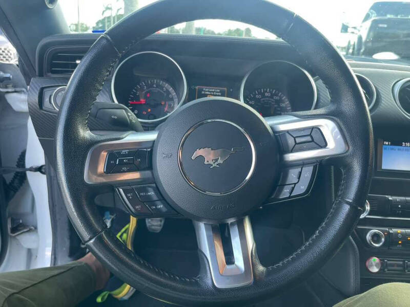 2019 Ford Mustang EcoBoost