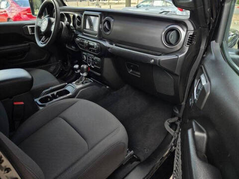 2023 Jeep Gladiator Sport S