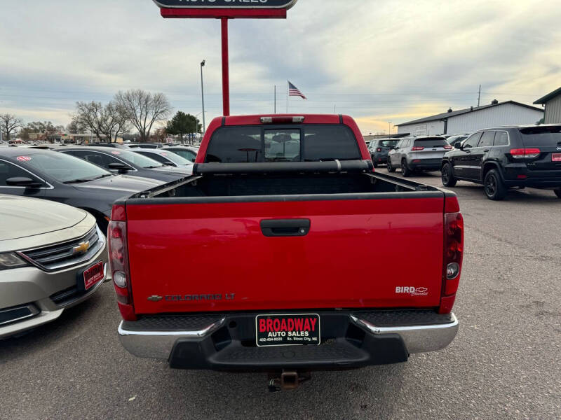 2007 Chevrolet Colorado LT photo 2