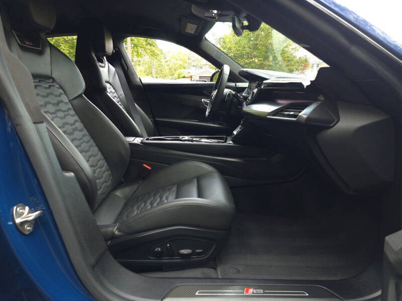 2022 Audi RS e-tron GT quattro