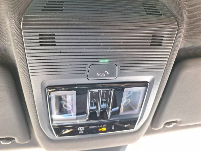 2026 Volkswagen Atlas Cross Sport SEL R-Line Black 4Motion