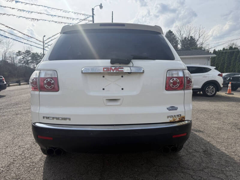 2011 GMC Acadia SLE