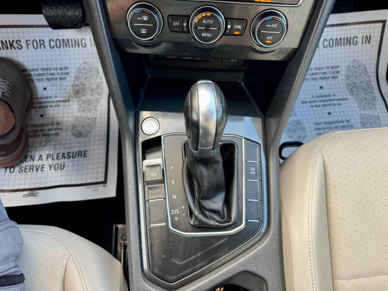 2018 Volkswagen Tiguan 2.0T SE