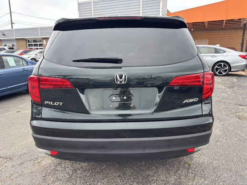 2017 Honda Pilot EX